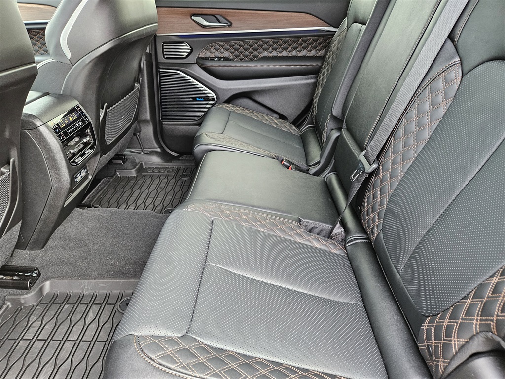 2024 Jeep Grand Cherokee L Summit photo 27