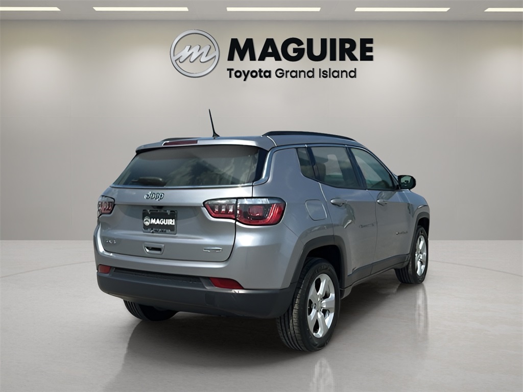 2018 Jeep Compass Latitude photo 21