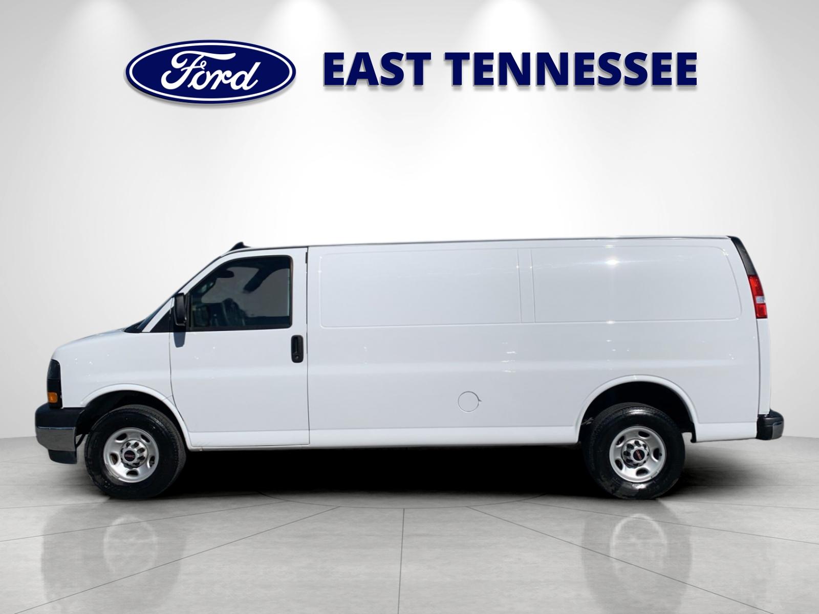 2024 Gmc Savana 2500 Cargo photo 3