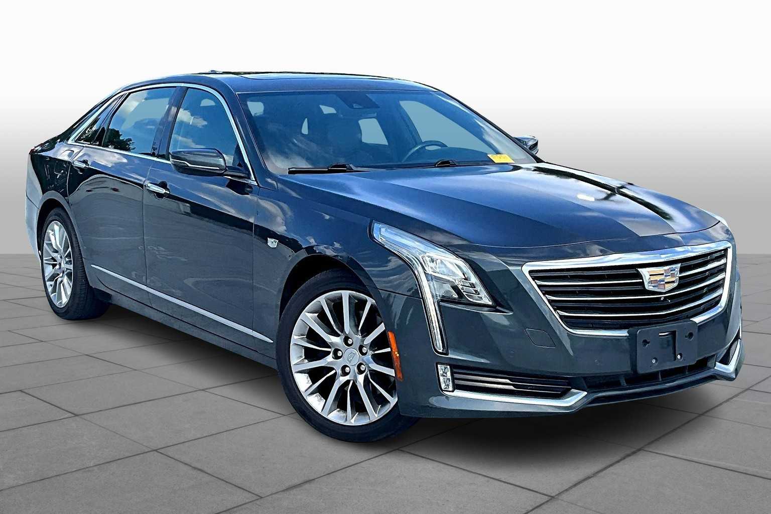 2017 Cadillac CT6 Luxury photo 2