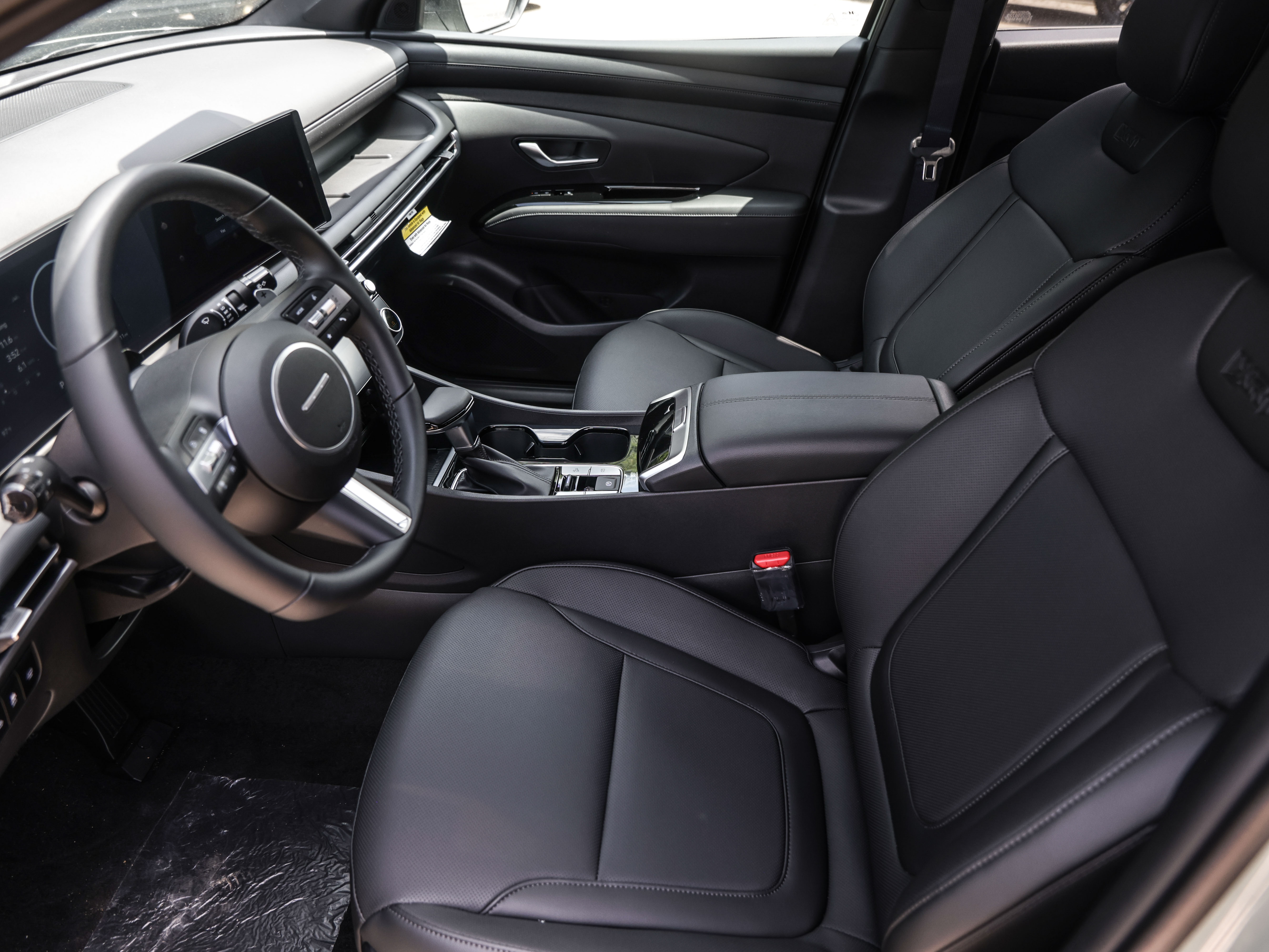 2025 Hyundai Santa Cruz XRT photo 2