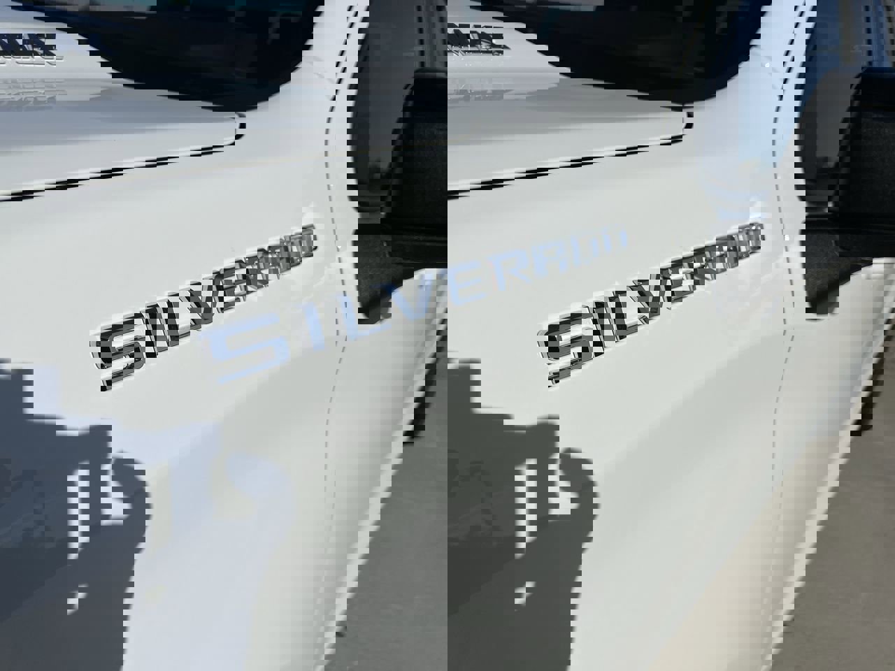 2022 Chevrolet Silverado 1500 RST photo 29