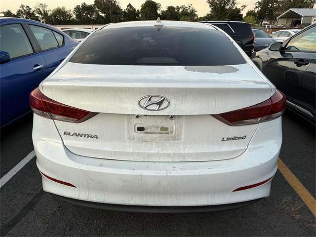 2017 Hyundai Elantra Limited photo 3