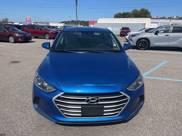2017 Hyundai Elantra SE photo 2