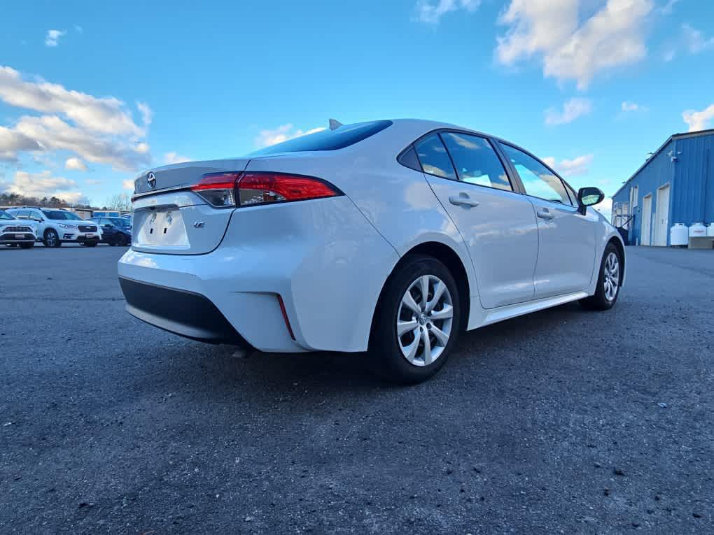 2023 Toyota Corolla LE photo 4