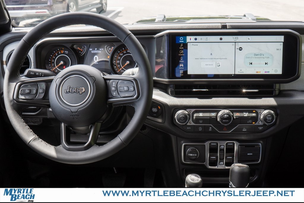 2025 Jeep Gladiator Sport S photo 12