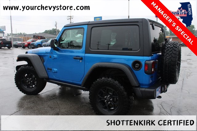 2024 Jeep Wrangler Willys photo 3