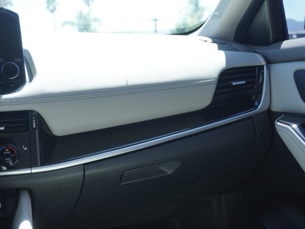 2023 Nissan Rogue SL photo 29
