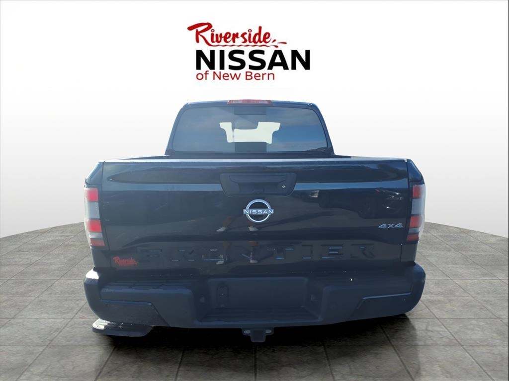 2026 Nissan Frontier SV photo 3