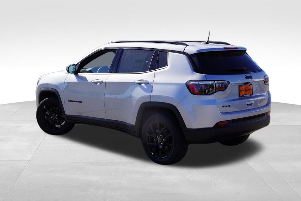 2025 Jeep Compass Altitude Special Edition photo 3