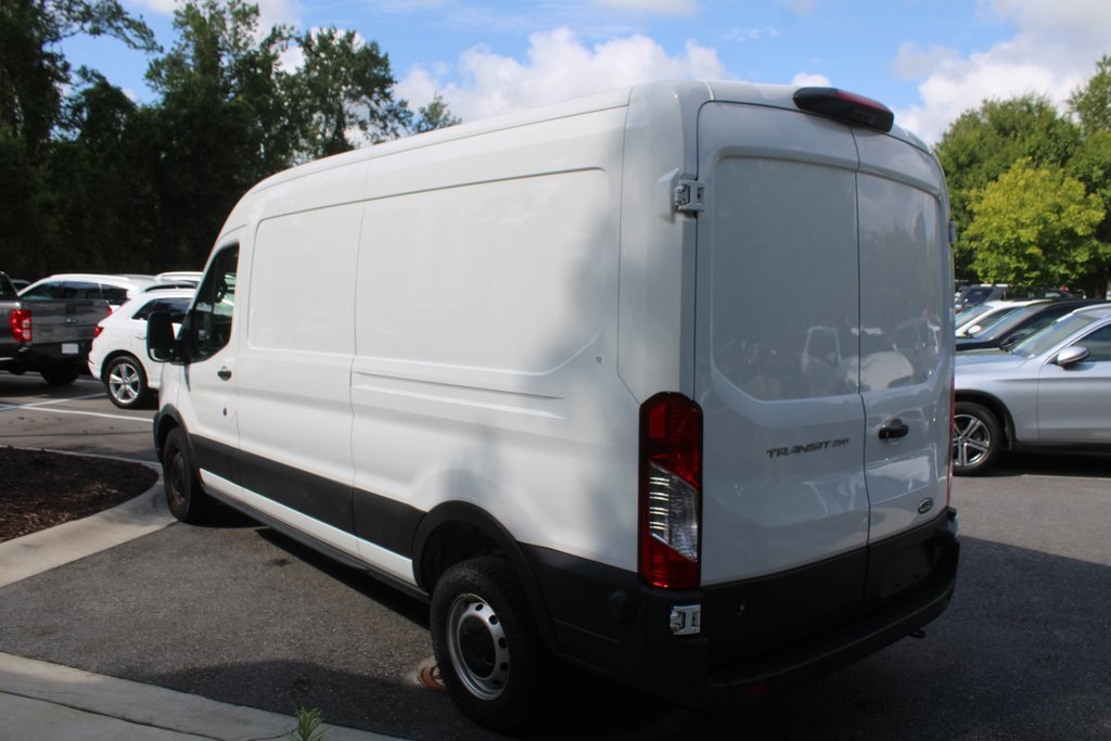 2020 Ford Transit Cargo Van photo 23