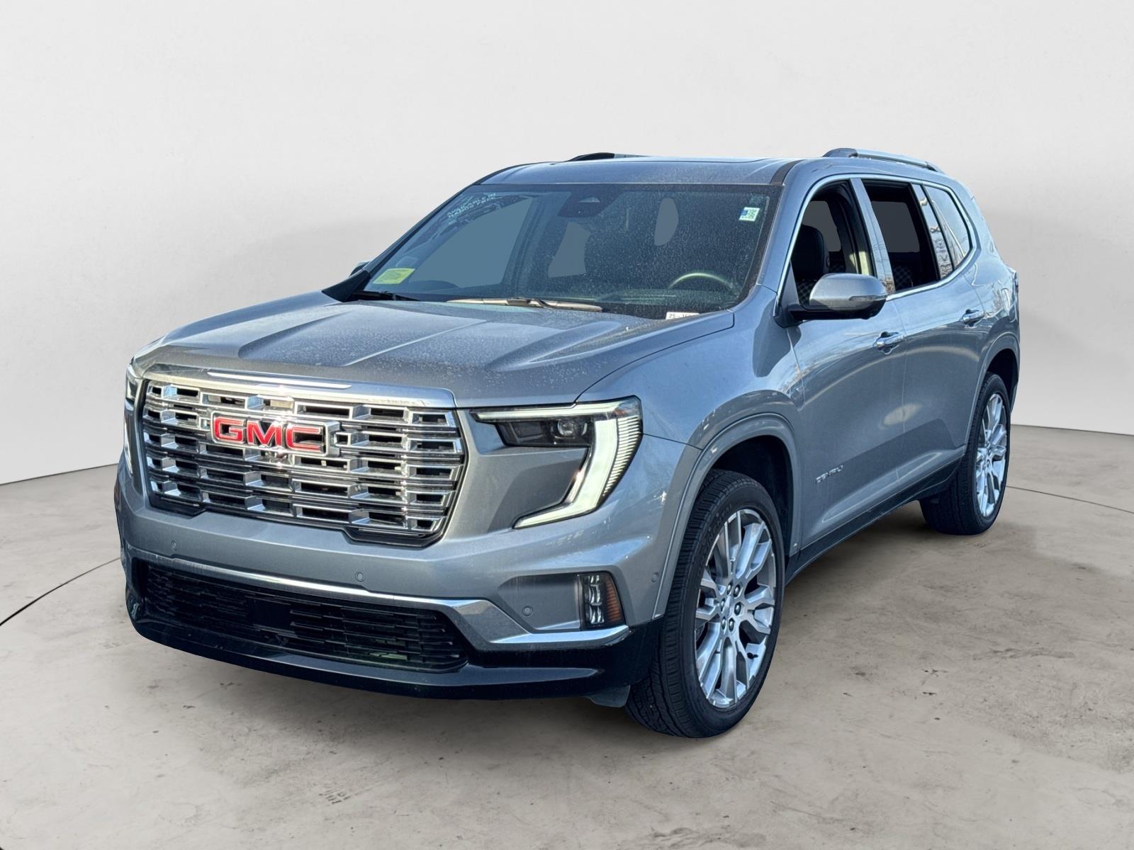 2025 GMC Acadia Denali's photo