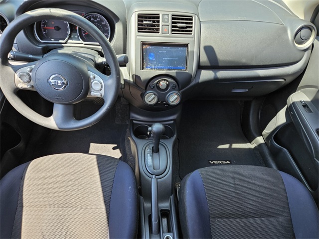 2012 Nissan Versa 1.6 SV photo 7