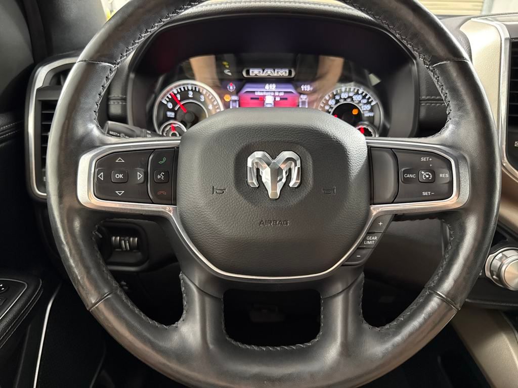 2019 Ram 1500 Laramie photo 17