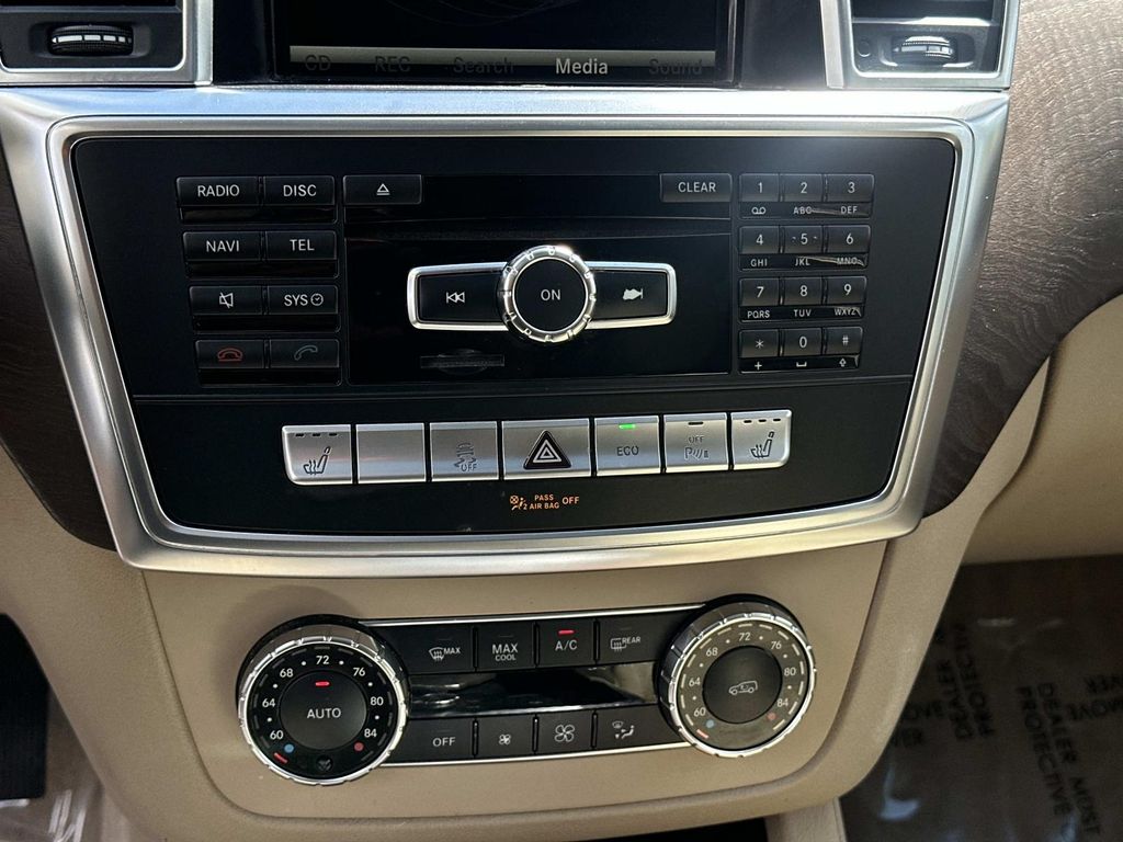 2016 Mercedes Benz GL 450 photo 41