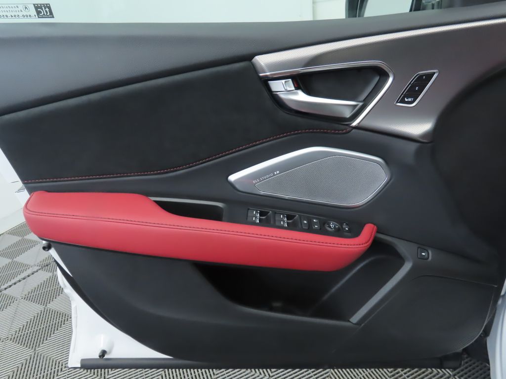 2025 Acura RDX A-Spec photo 25