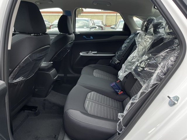 2026 Kia K5 LXS photo 16