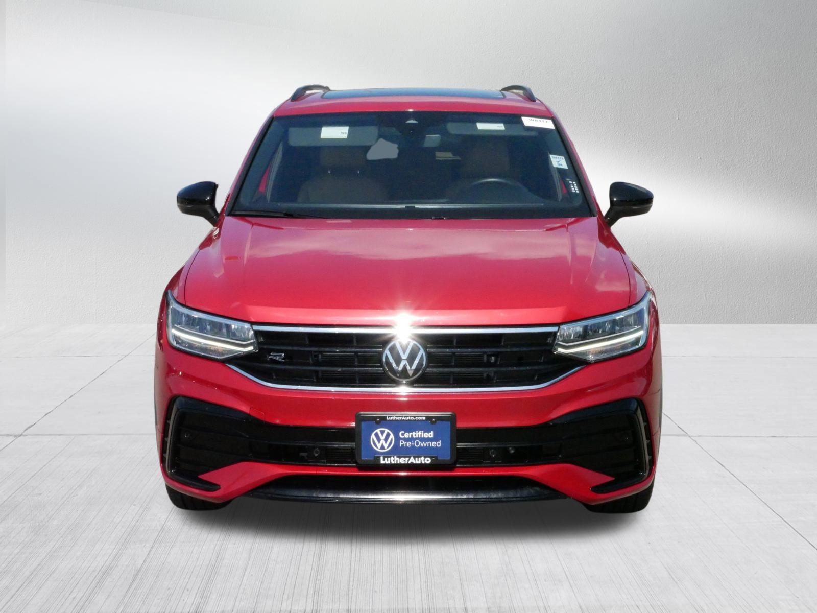 2024 Volkswagen Tiguan SE R-Line Black photo 2