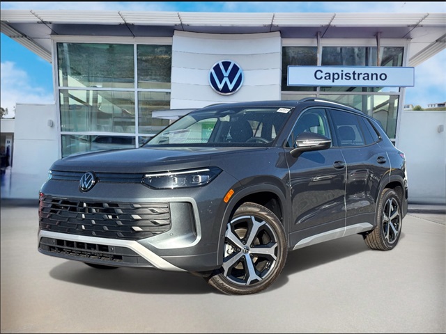 2026 Volkswagen Tiguan SE's photo