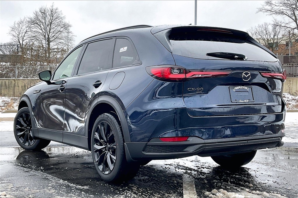 2026 MAZDA CX-90 - Image 2