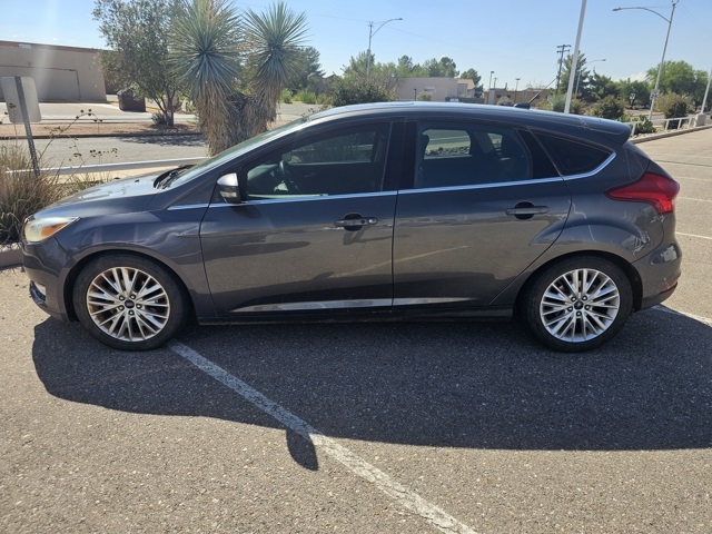 Used 2018 Ford Focus Titanium with VIN 1FADP3N24JL261887 for sale in Sierra Vista, AZ