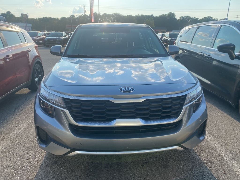2021 Kia Seltos LX photo 2