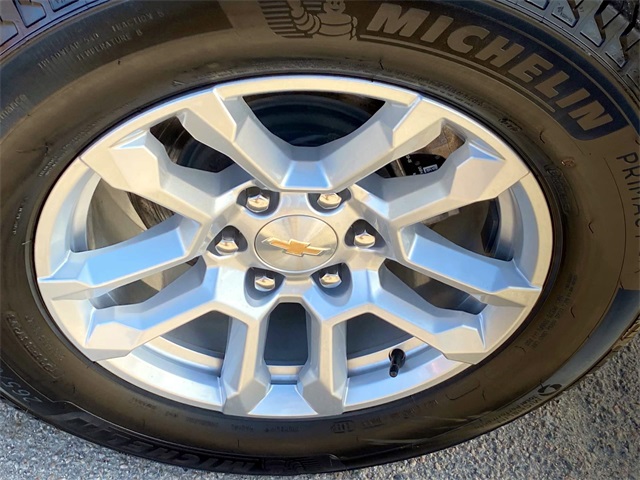 2024 Chevrolet Silverado 1500 LT photo 24