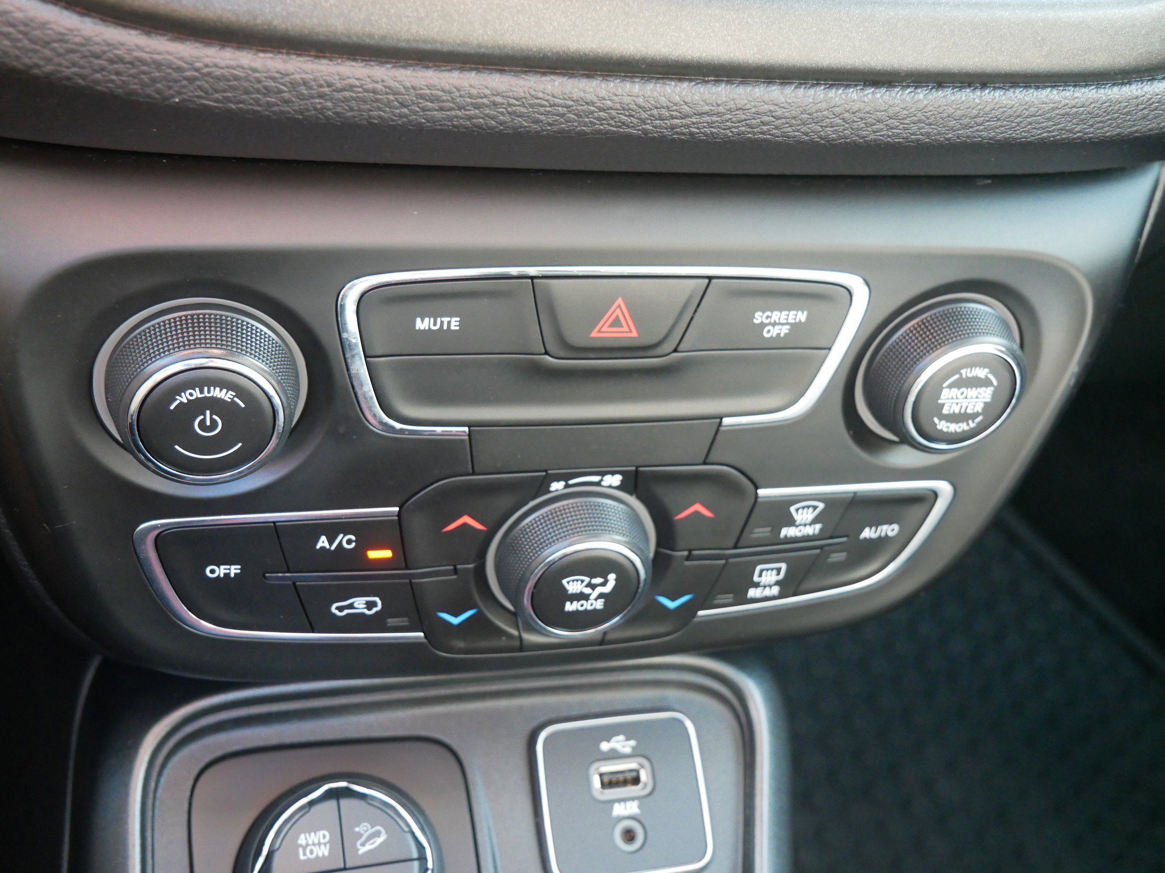 2017 Jeep Compass Trailhawk photo 18