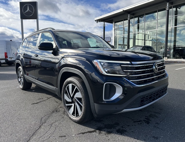 2025 Volkswagen Atlas SE w/Tech's photo