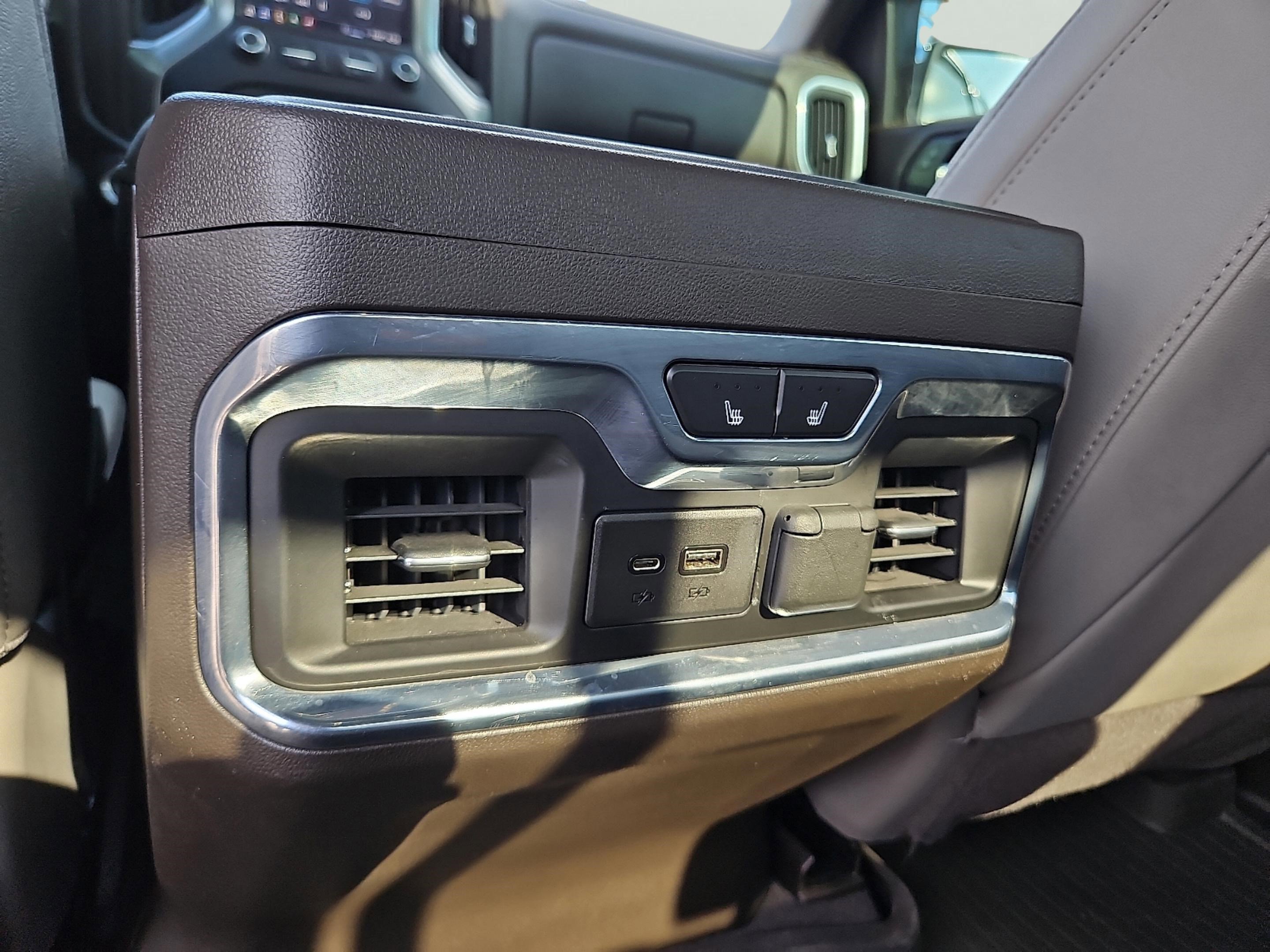 2021 Chevrolet Silverado LTZ photo 11