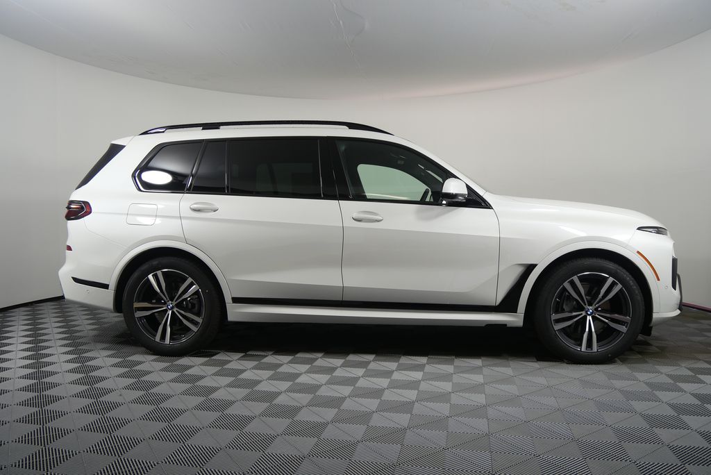2026 Bmw X7 xDrive40i photo 2