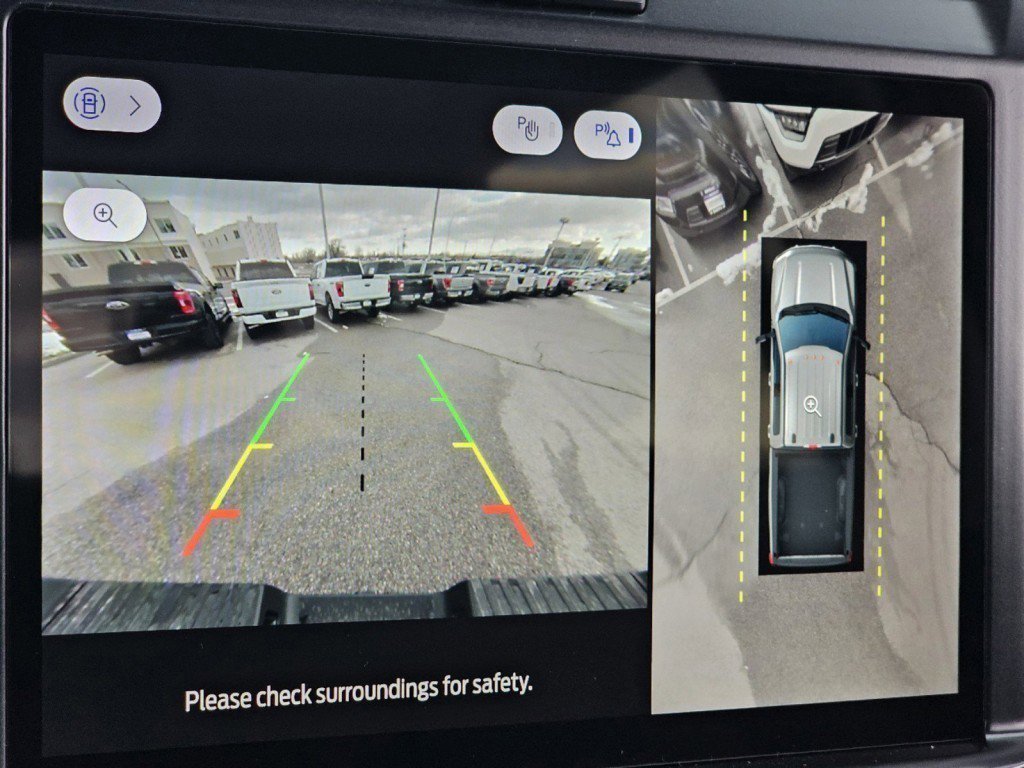 2025 Ford F-250 Lariat photo 2