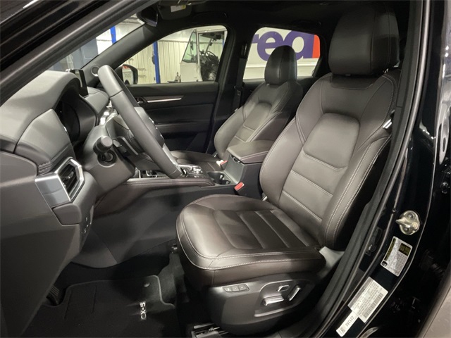 2025 Mazda CX-5 2.5 Turbo Signature photo 16