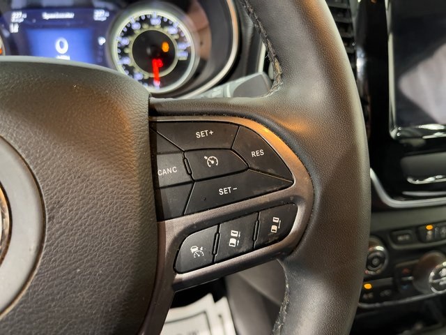 2022 Jeep Cherokee Limited photo 18