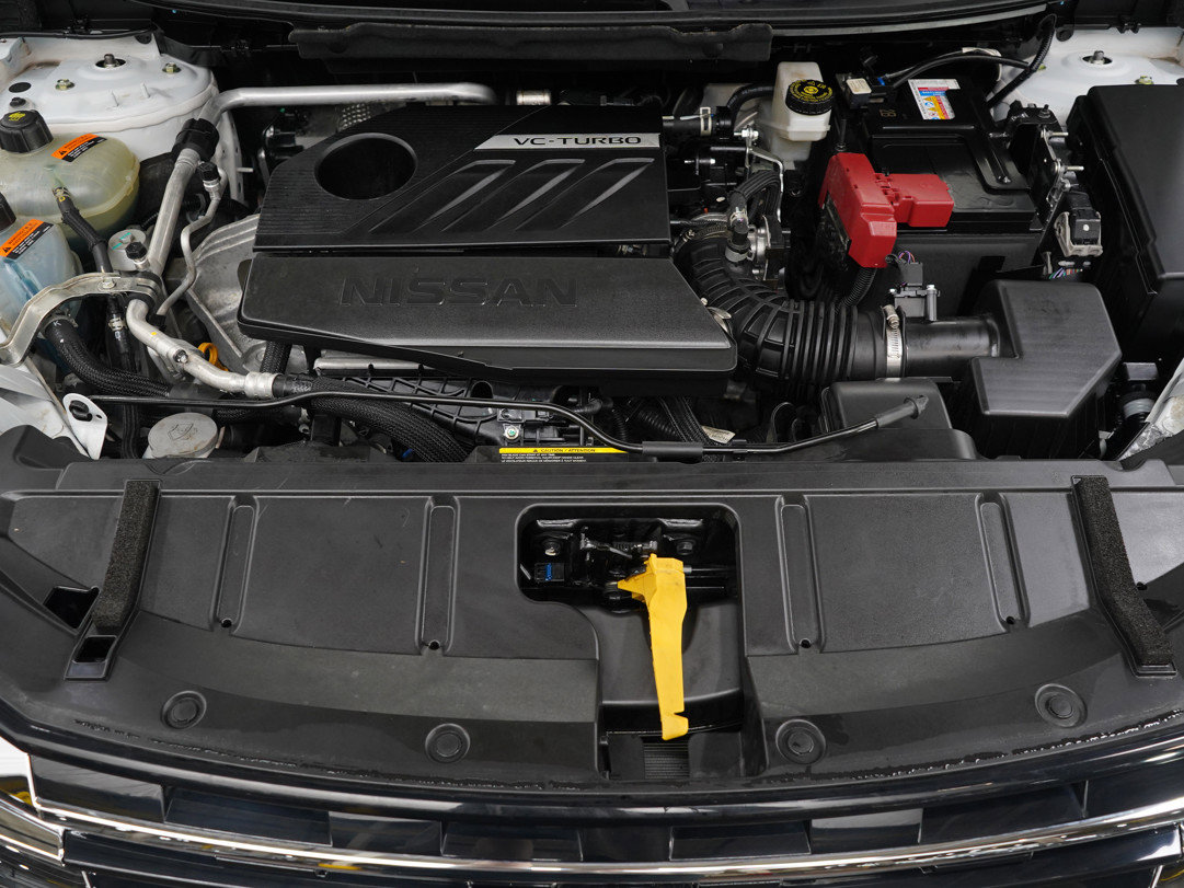 2024 Nissan Rogue Platinum photo 30