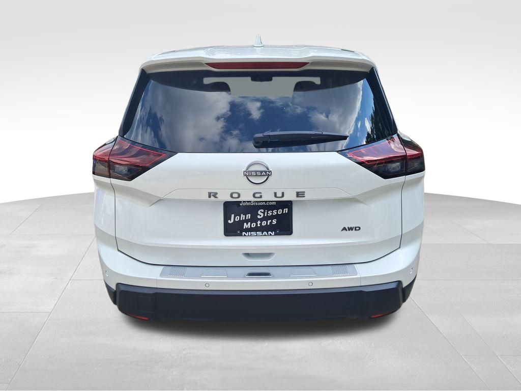 2026 Nissan Rogue SV photo 3