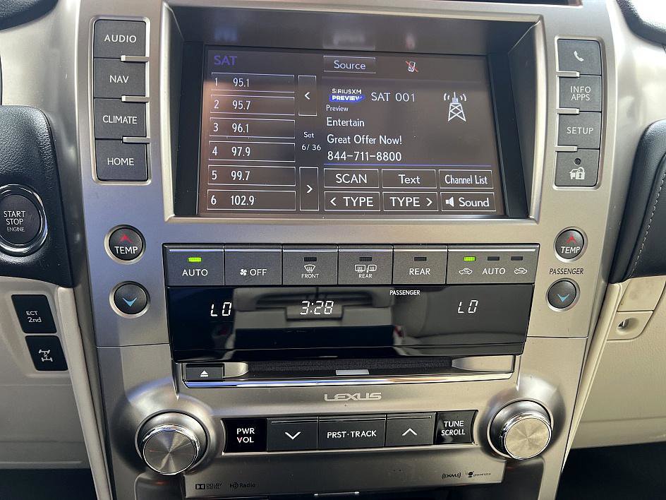 2020 Lexus GX 460 Premium photo 22