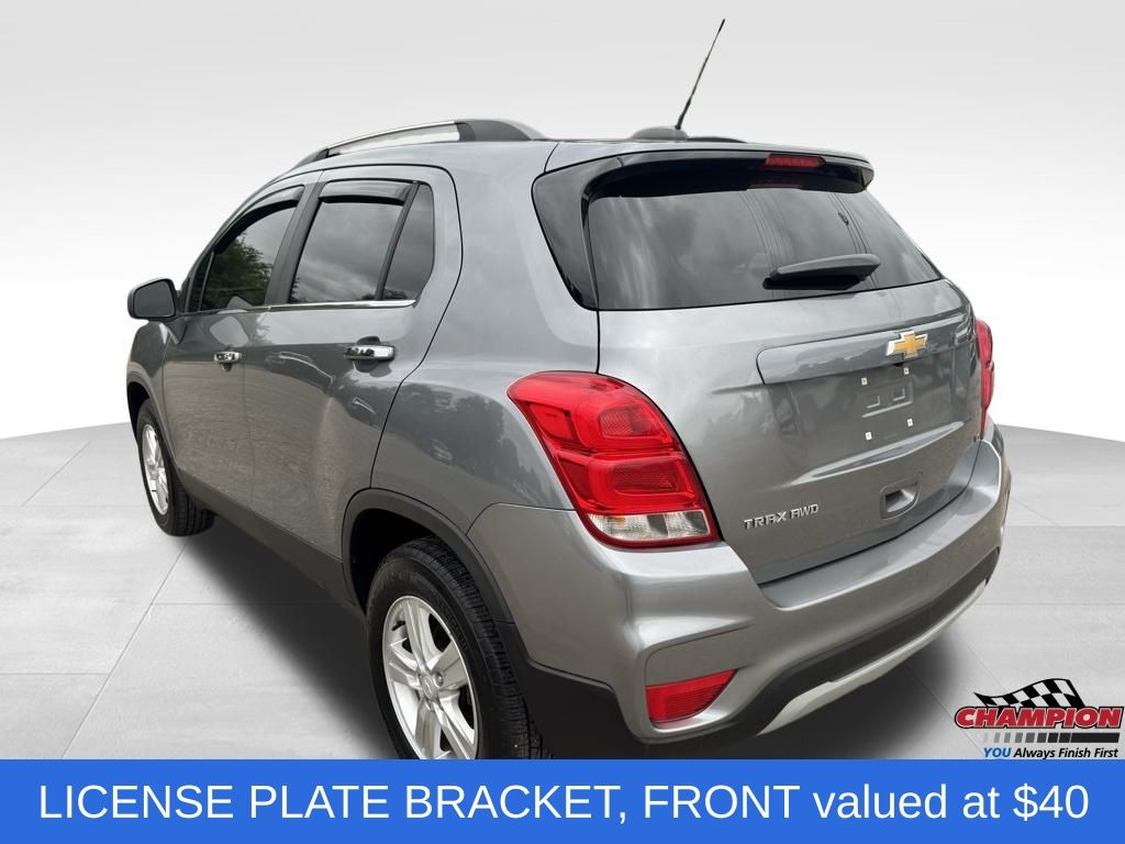2019 Chevrolet Trax LT photo 3