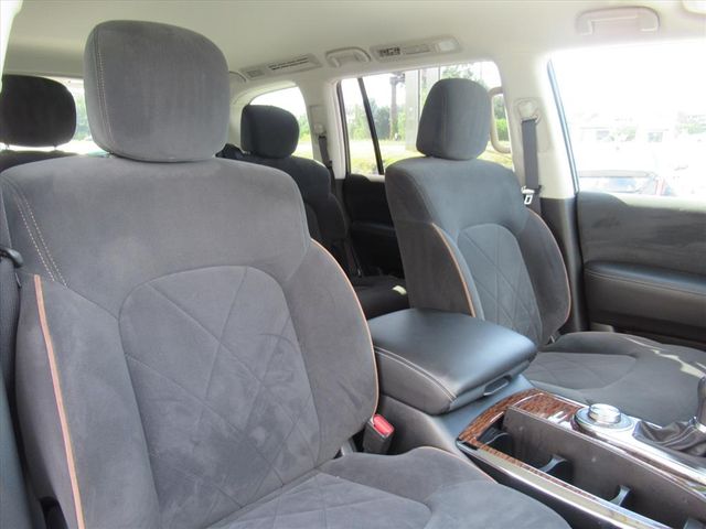 2019 Nissan Armada SV photo 8