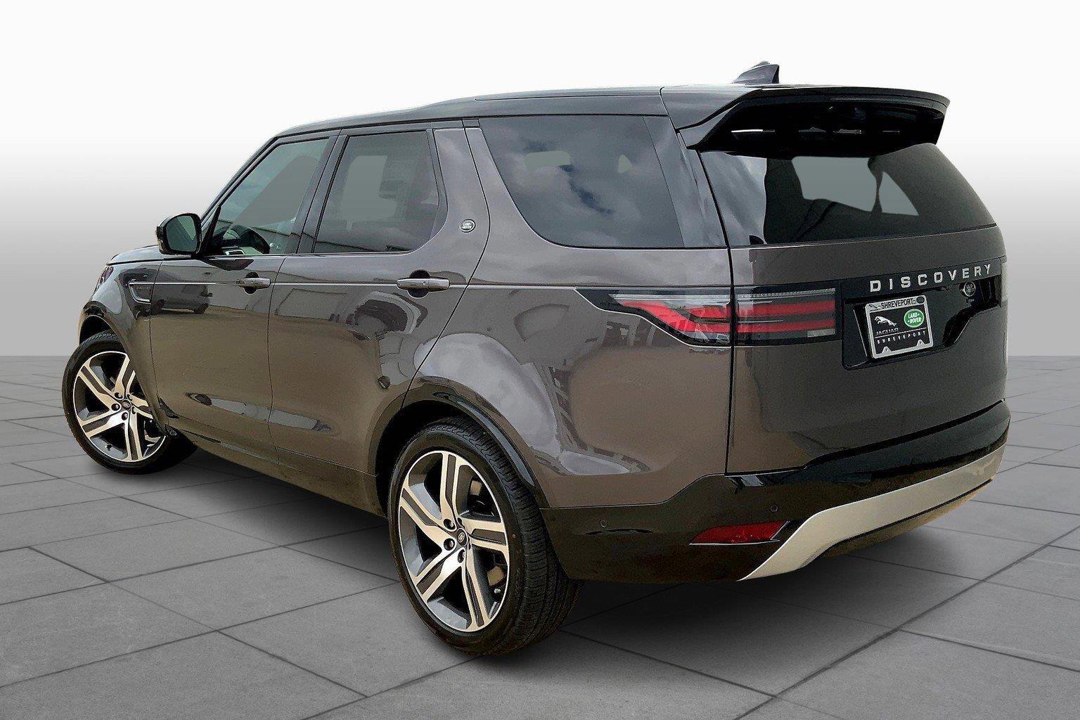 2023 Land Rover Discovery Metropolitan Edition photo 11