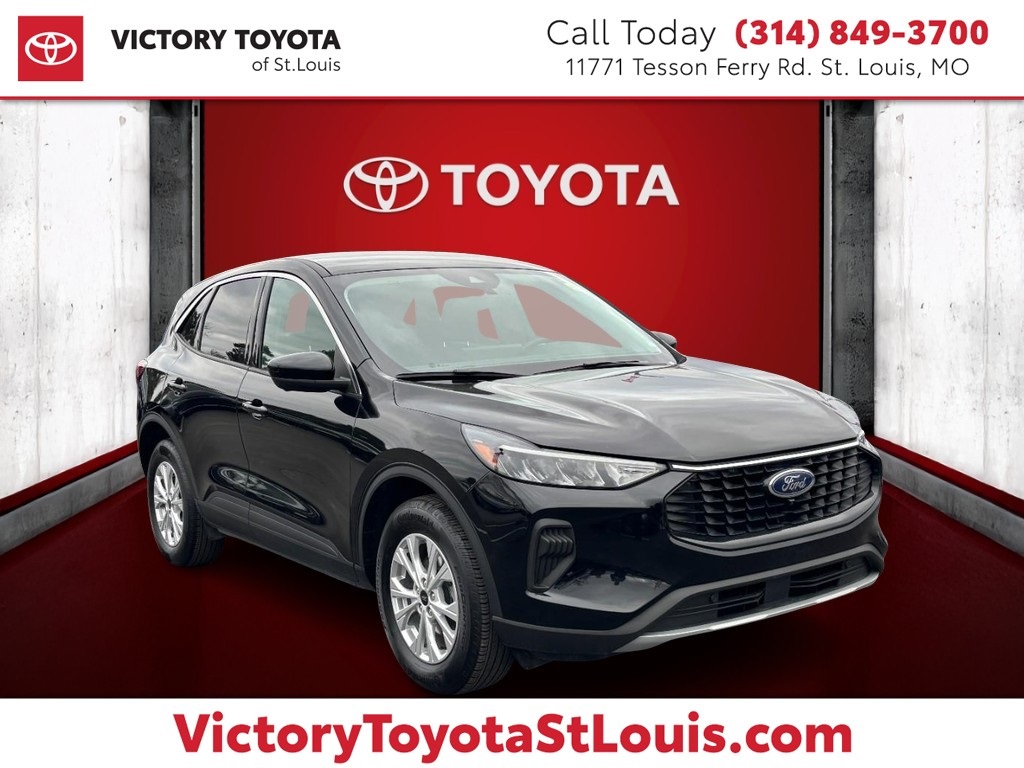 2023 Ford Escape Active's photo