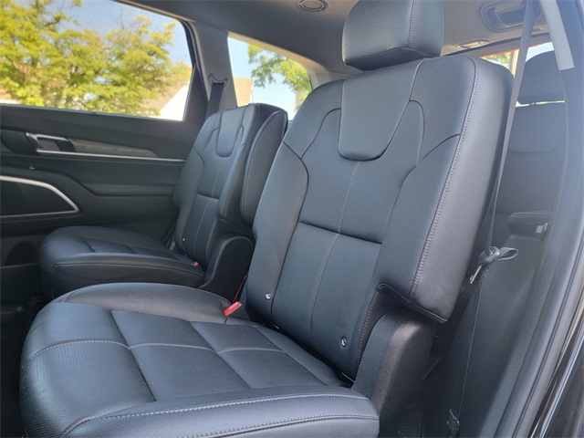 2022 Kia Telluride EX photo 14