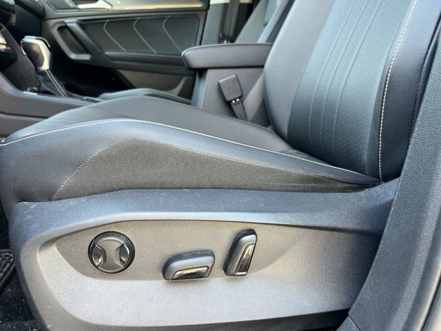 2023 Volkswagen Tiguan SE photo 4