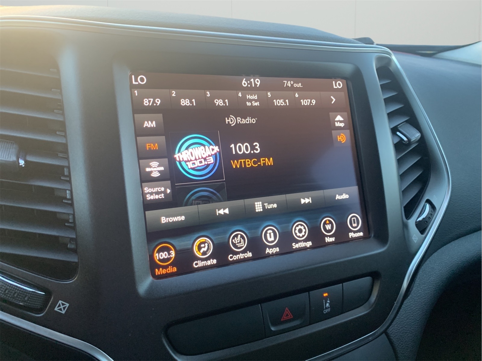 2022 Jeep Cherokee Trailhawk photo 21