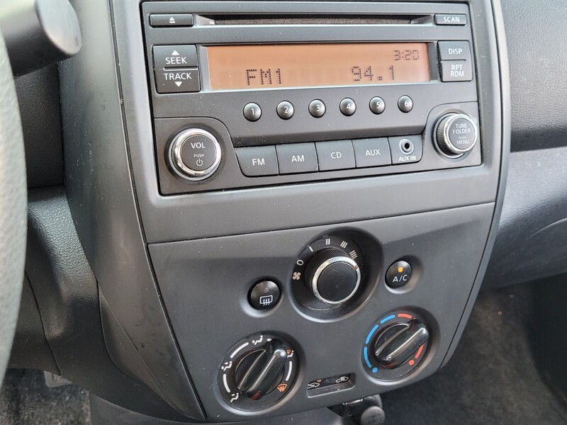 2018 Nissan Versa 1.6 S photo 17
