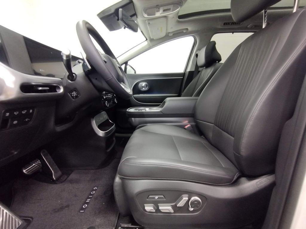 2026 Hyundai Ioniq photo 24