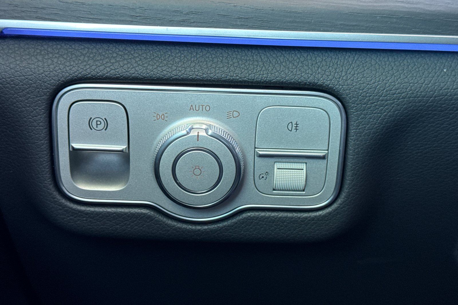 2026 Mercedes Benz GLE 450 4MATIC photo 25
