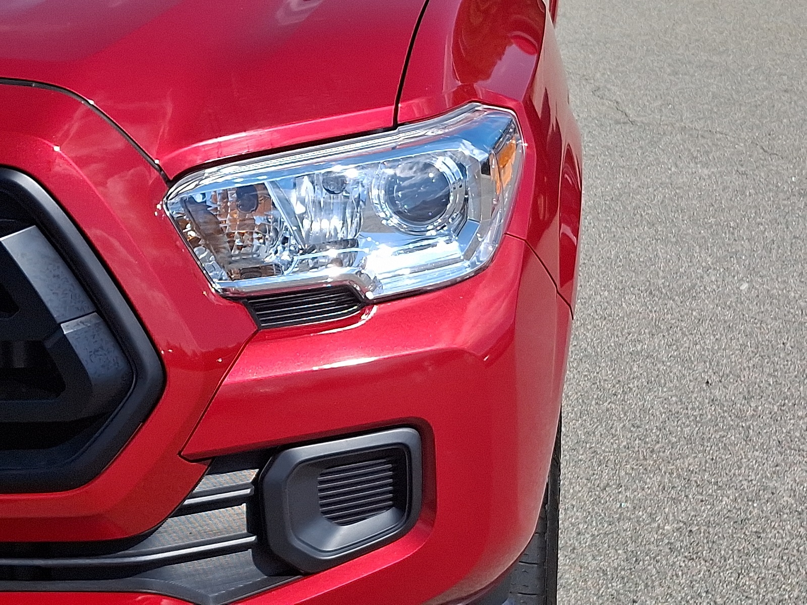 2022 Toyota Tacoma SR photo 10