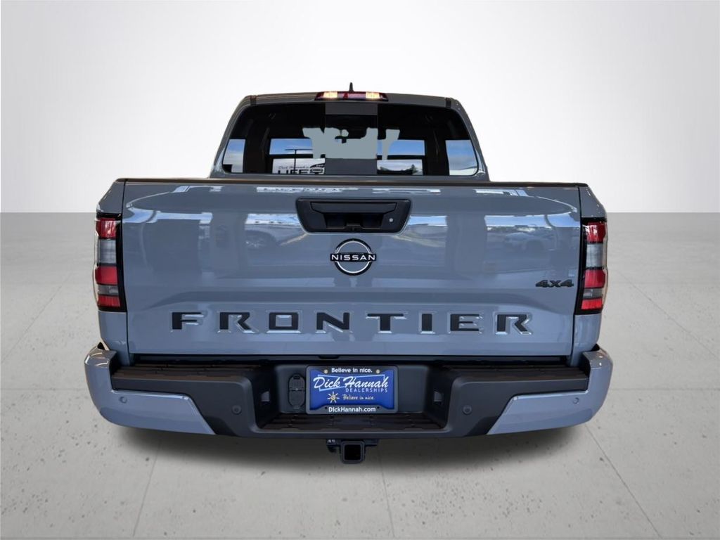 2026 Nissan Frontier SV photo 3