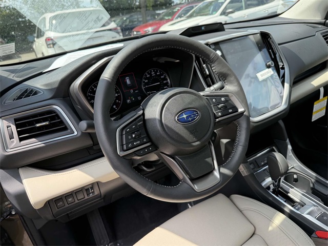 2025 Subaru Ascent Limited photo 2